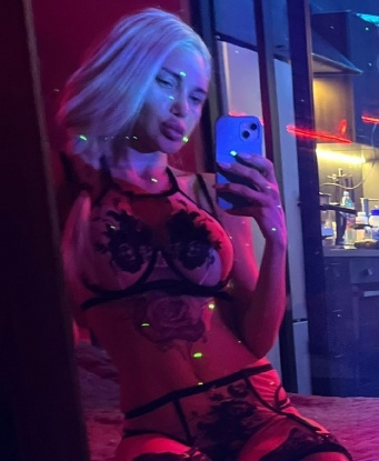 Проститутка София